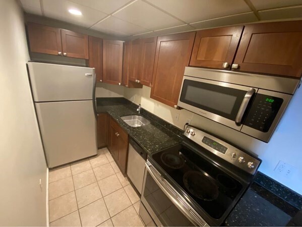Photo - 7 Lothian Rd Condo