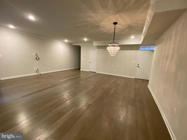 Photo - Condo with Garage - Loudoun Metro