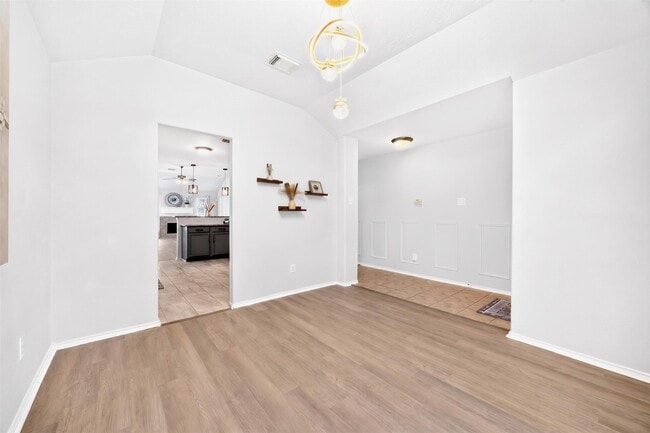 Photo - 7219 Avocet Ln