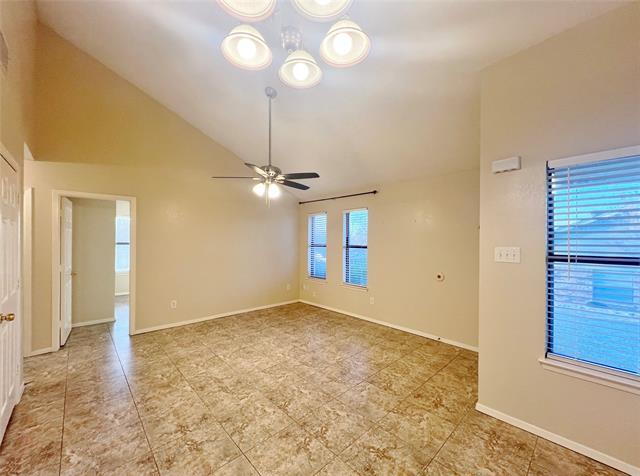 Photo - 1108 Curtis Dr