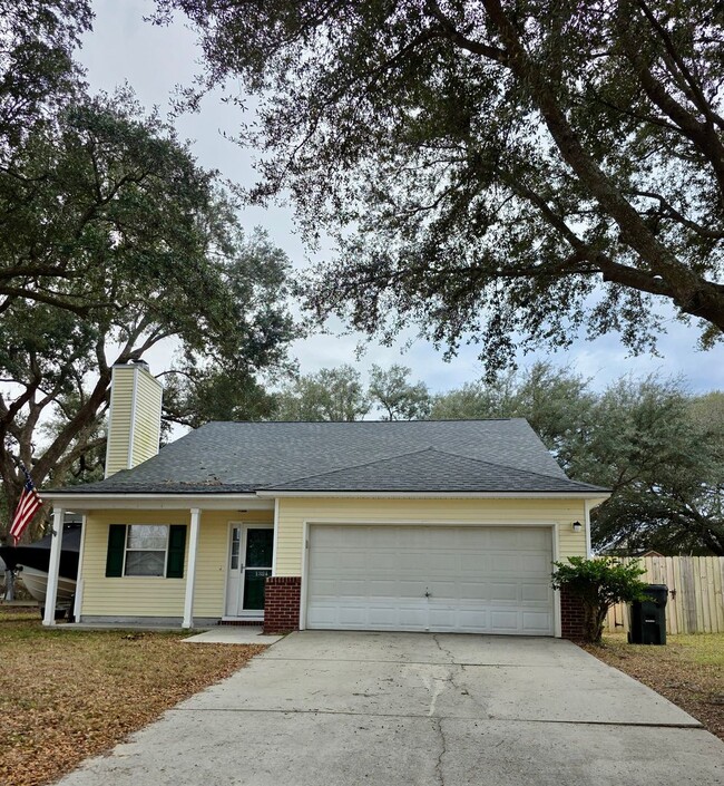Photo - Charming 3 bedroom with fenced in yard - Tall Pines - Ladson