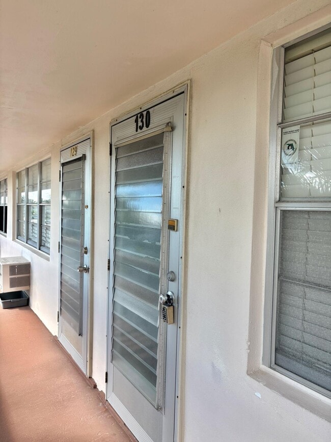 Photo - 130 Kent St