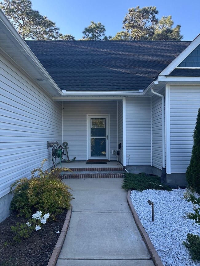Photo - 225 Winding Creek Way