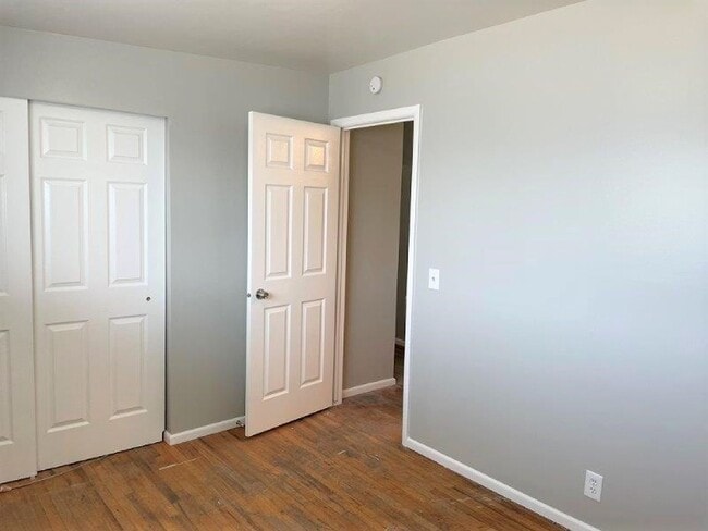 Photo - 5300 5300 S St Unit 2345 W 5300 S