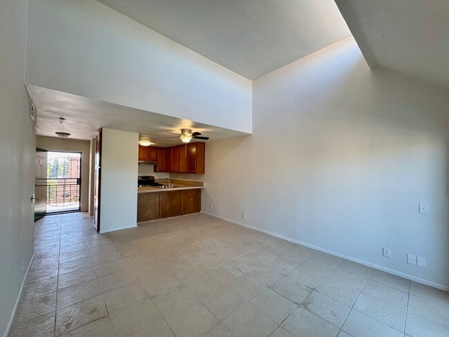 Photo - 450 E 4th St Unit 437