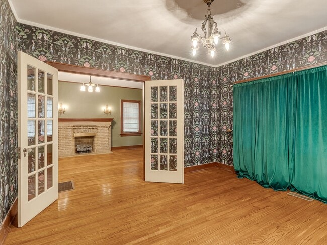 Photo - 2421 NW 19th St