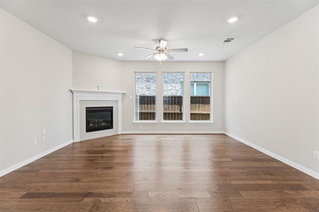 Photo - 1104 Milfoil Dr