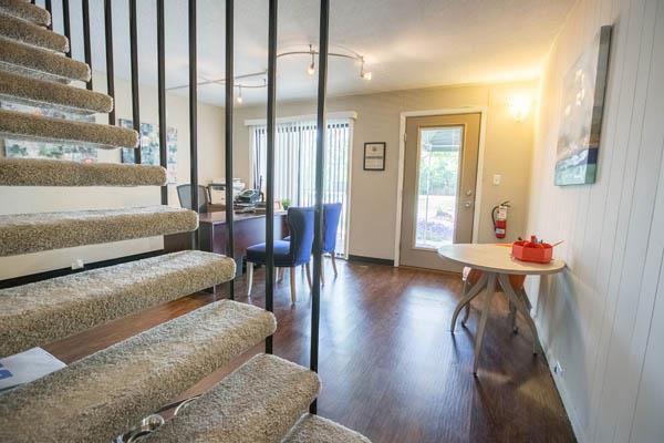 Whitewood Apartments For Rent In Twinsburg Oh Forrent Photo Whitewood Apartments
