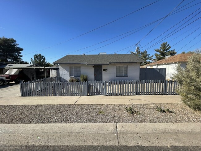 Charming 3BR/1BA Historic Home in Glendale... - Charming 3BR/1BA Historic Home in Glendale...