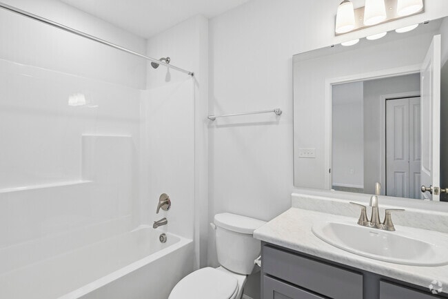 2BR, 2BA - 1,089SF - Primary Bathroom