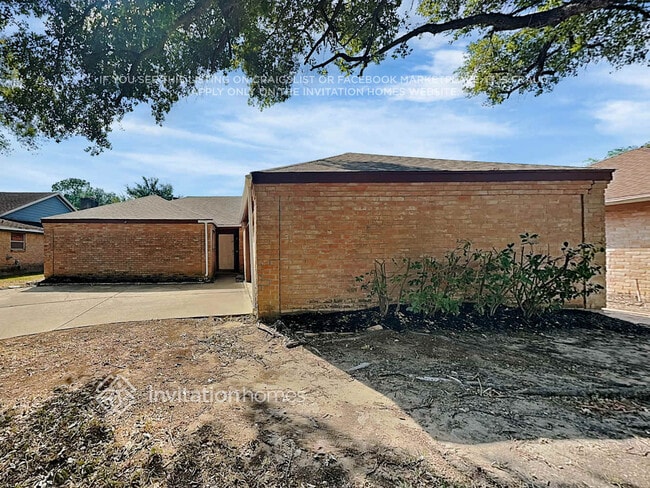 Building Photo - 4907 Eagle Trail Dr