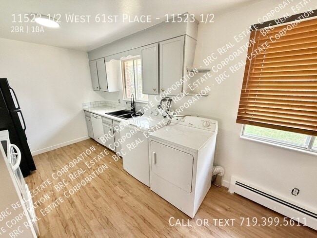 Photo - 11523 1/2 West 61st Place-11523 1/2 Unidad 11523 1/2