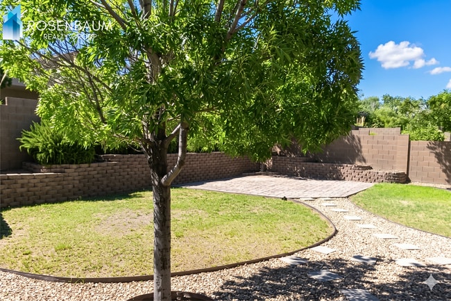 Photo - Beautiful 2-bedrooms, 2-baths home in the highly desirable Granville community of Prescott Valley!