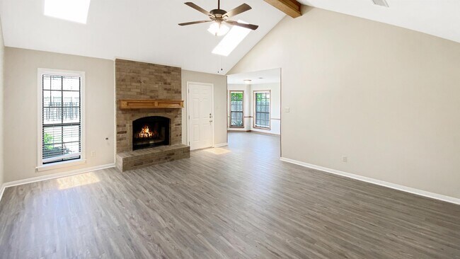 Photo - 2901 Pueblo Ct S