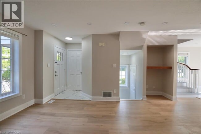 Photo - 625 Eastbridge Blvd