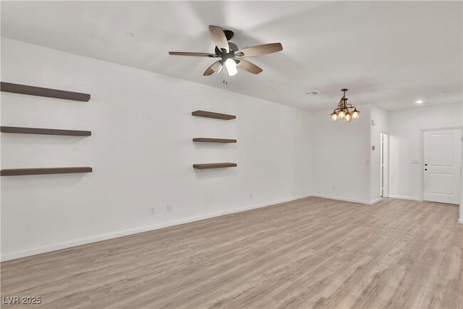 Photo - 3173 Arco Ave
