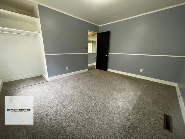 Photo - 2-Bedroom Ranch Move-In Ready!!