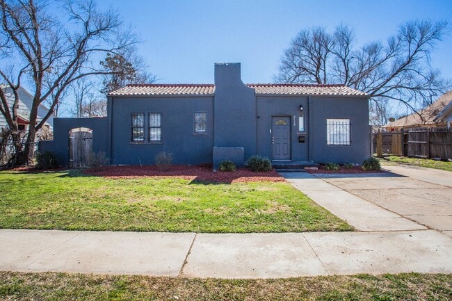 Photo - 2115 26th St House