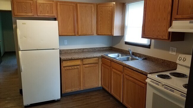 Photo - Streator Manor