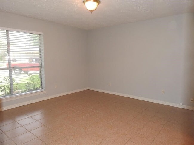 Building Photo - 19902 Bishops Gate Ln