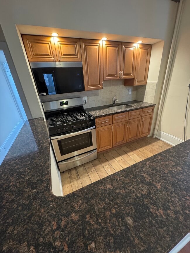 Photo - 4320 Walnut St Unidad 2Fl