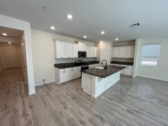 Photo - 2240 S Lebec St