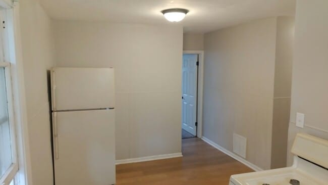 Photo - 192 Richter St
