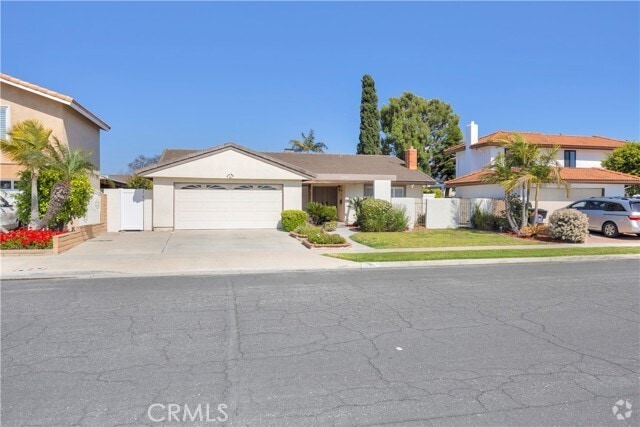 Building Photo - 15392 Maryknoll St Rental