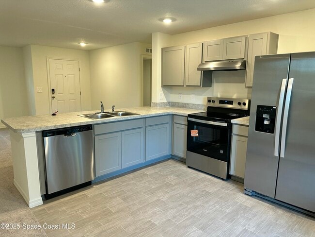 Photo - 1337 Wade St SE