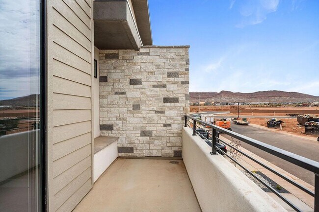 Photo - Brand New 3 Bedroom Townhome in Washington
