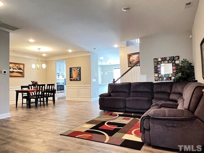 Photo - Luxury Townhome 3 bedroom 2855 Sq Ft for Rent