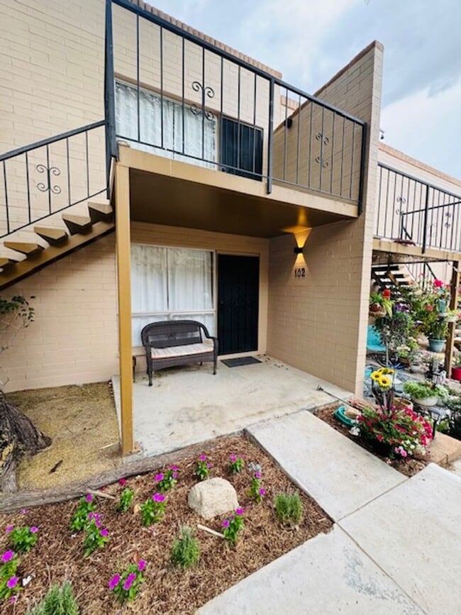 Photo - NW/ Oro Valley- Remodeled one bedroom apar... Unit SU150-102