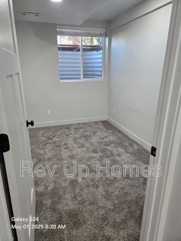 Photo - 309 E State Rd