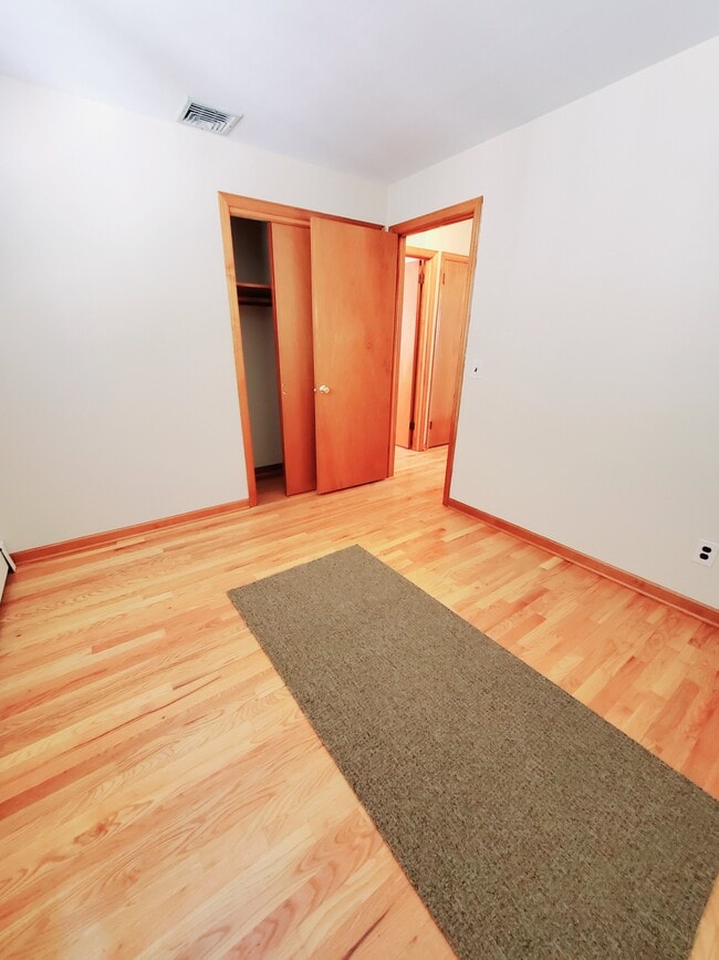 Photo - 24 Michael St Unit 2