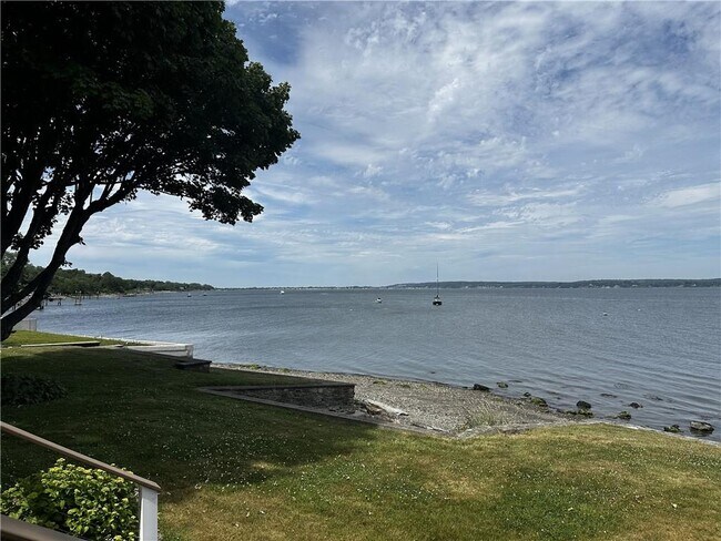Photo - 25 Bayside Ave
