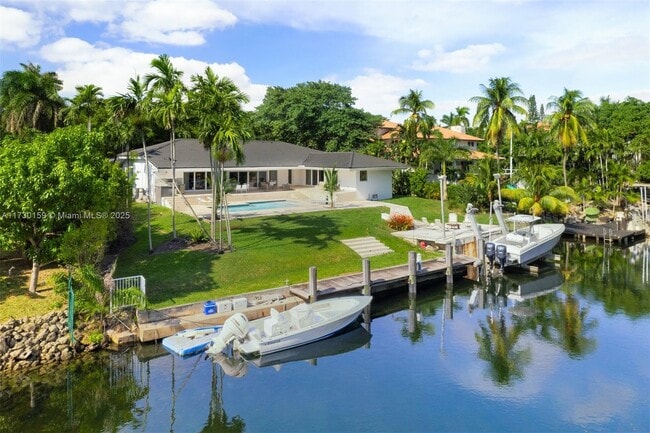 Photo - 7155 Los Pinos Blvd