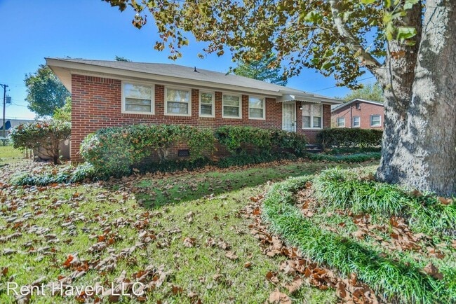 Photo - 4121 Chesterfield Dr