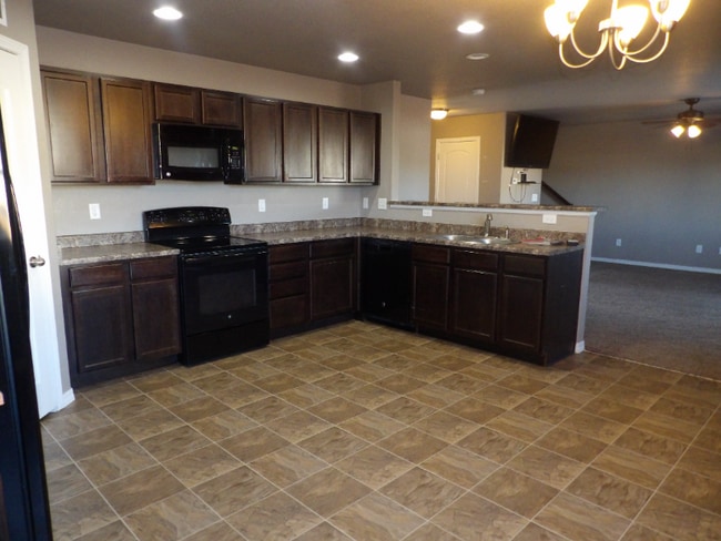 Photo - 6146 Finglas Dr