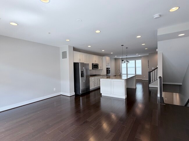 Photo - 240 Kepler Dr