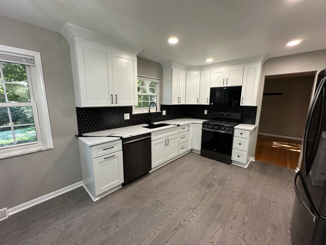 Photo - Stunning Single Family Home in “The Knolls”