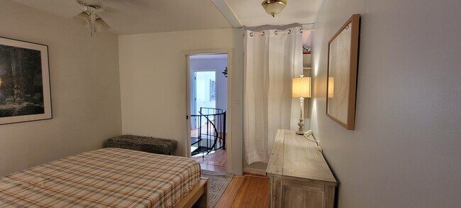 Photo - 6619 N Sheridan Rd Unidad 403