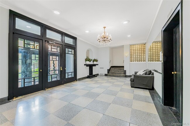 Photo - 306 E Mosholu Pkwy S Unit 1F