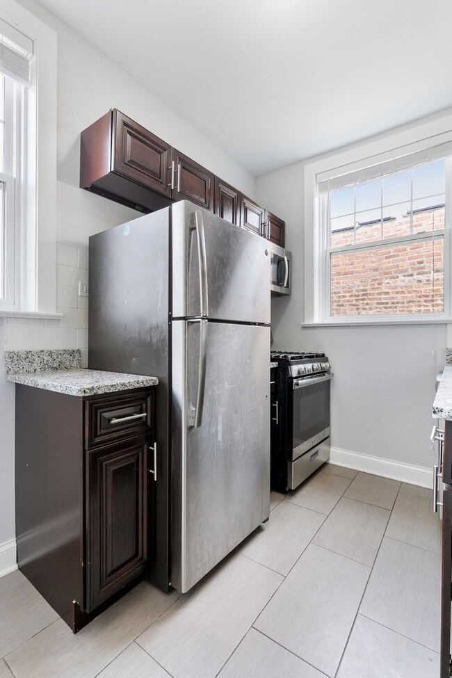 Photo - 1108 W Glenlake Ave Unidad 1