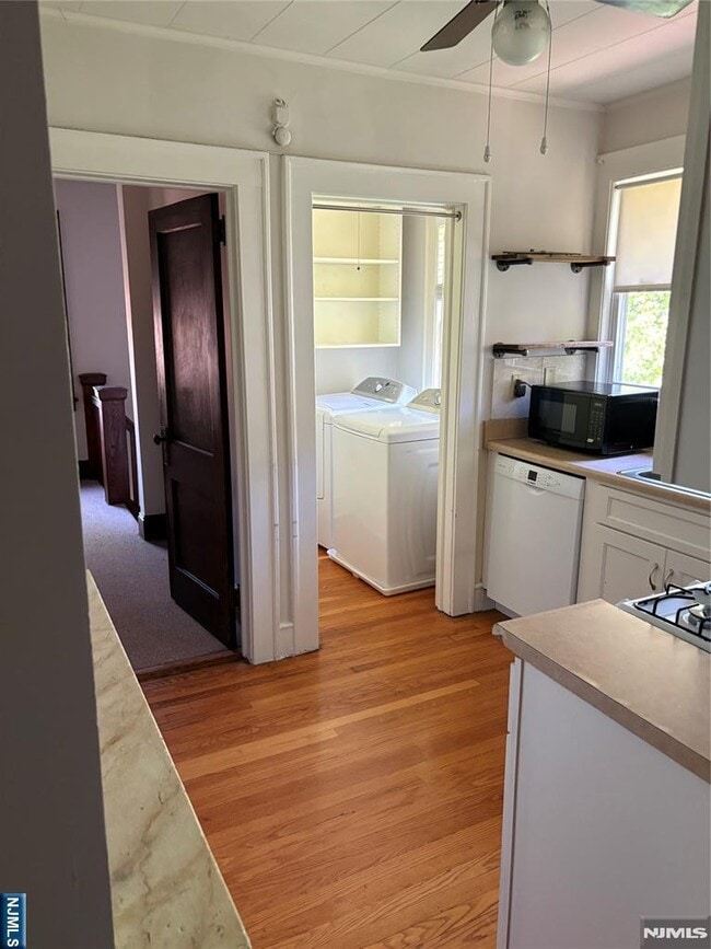Photo - 348 Evergreen Pl