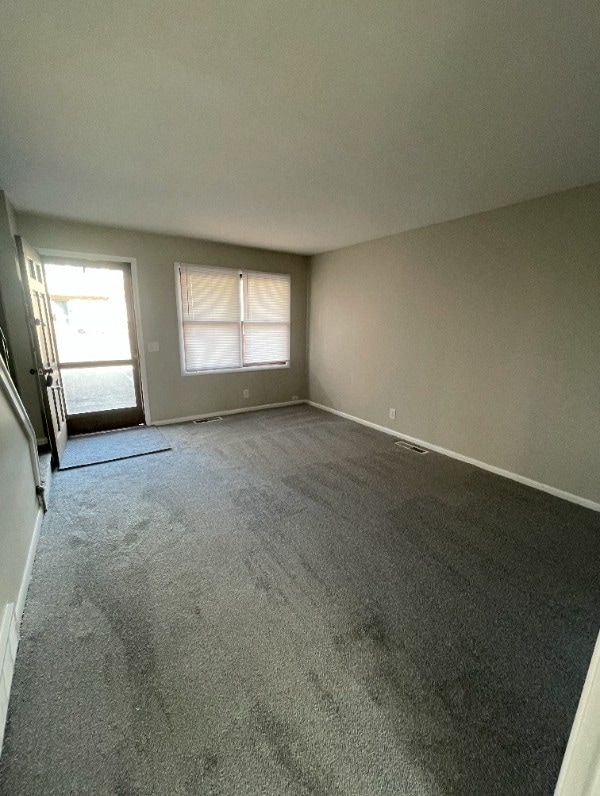 Photo - 327 Pershing Ave NE Unit 327