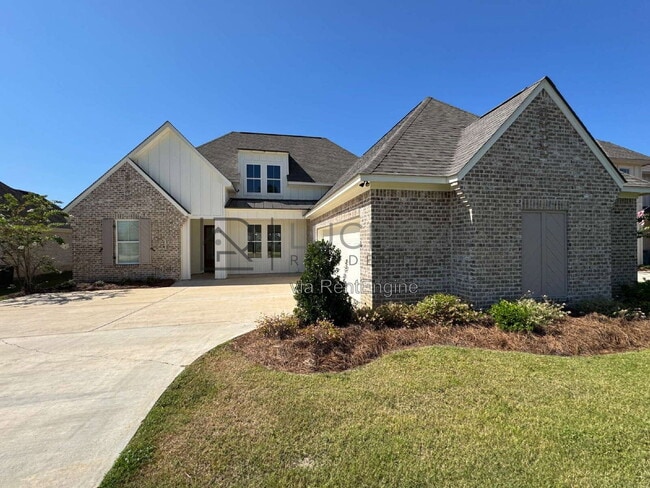 Building Photo - 203 Baleigh Dr