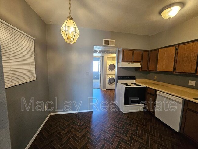 Photo - 2801 E Monte Cristo Ave