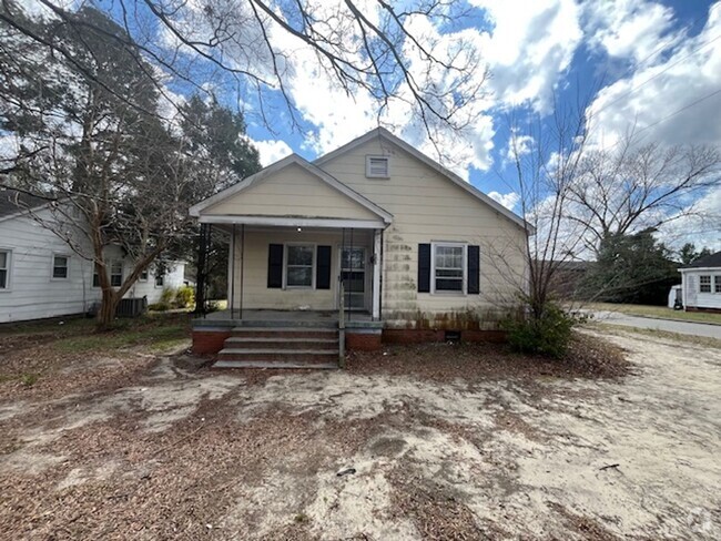 Building Photo - 1508 W Washington Ave Rental