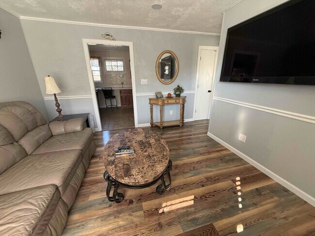 Photo - 3908 Old Jonesboro Rd Unit 1