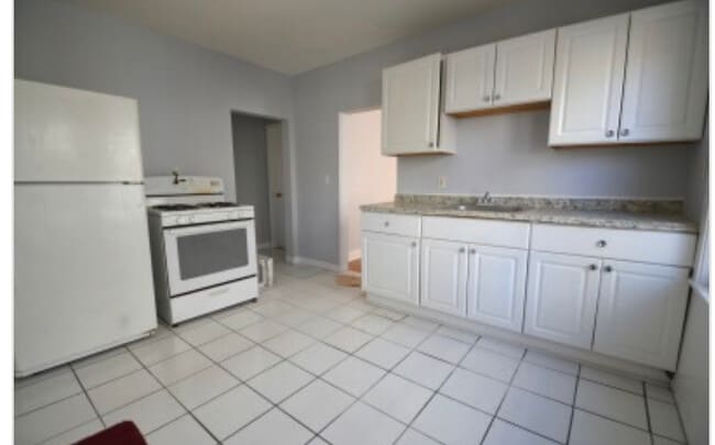 Building Photo - 32 Stellman Rd Unit 2